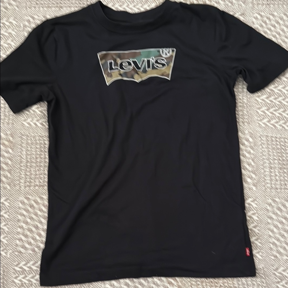 Levi's Black Short Sleeve Tee with Logo